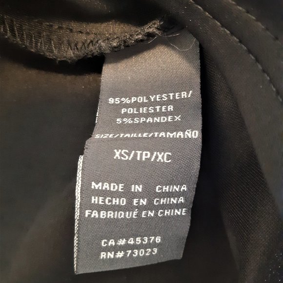 🔥 Suzy Shier little black dress with cap sleeve. - Picture 11 of 11